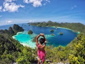 paket tour raja ampat